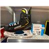 Image 1 : Bauer X3.6 Vapour Hockey Skates D Width (size 8)