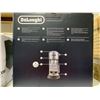 Image 2 : DeLonghi Dedica Arte Espresso and Cappuccino Maker