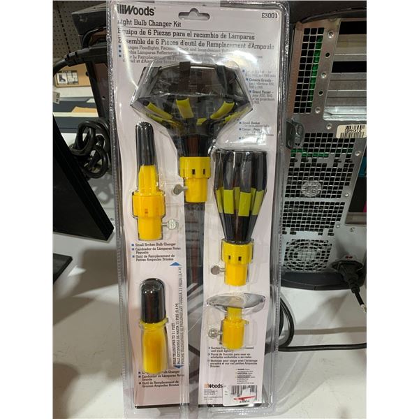 Woods Light Bulb Changer Kit, E3001 6pcs