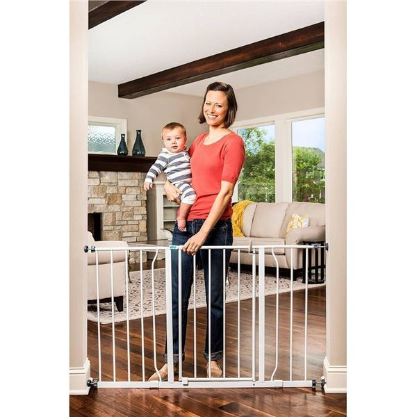 Regalo Extre Wide Metal Walk Thru Safety Gate Model 1185DS White