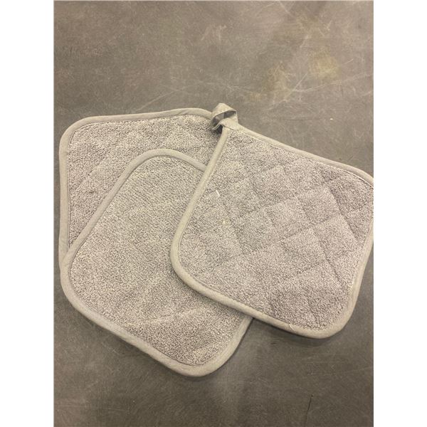 Lot of 3 design imports dish rags