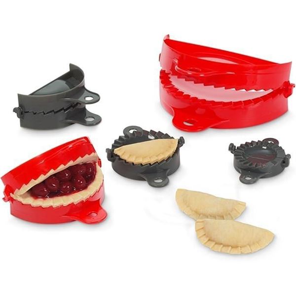 Starfrit Gourmet - Set of 5 Dough Presses - Crimped Edge Design - Great for Dumplings, Raviolis, Cal