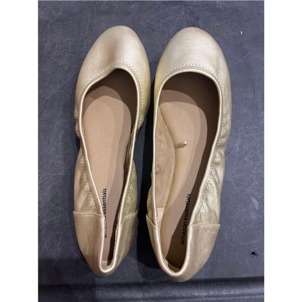 Amazon essentials gold ballet flats ladies size 11W