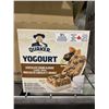 Image 2 : Quaker Yogurt Chocolate Chunk Almond Granola Bars 12 x 175g