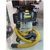 Image 2 : DeWALT Stainless Steel Wet/Dry Vac
