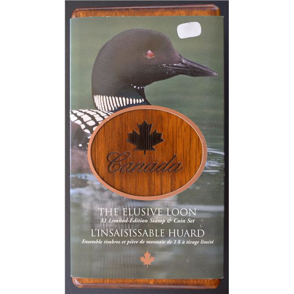 Canada, 1$ 2004 pair of 1$ Stamps and Proof Dollar Coin Set "The Elusive Loon" Limited Ed. in Wooden