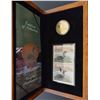 Image 4 : Canada, 1$ 2004 pair of 1$ Stamps and Proof Dollar Coin Set "The Elusive Loon" Limited Ed. in Wooden