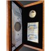 Image 5 : Canada, 2$ 2004 pair of 2$ Stamps and Proof 2$ .9999 Coin Set "The Proud Polar Bear" Limited Ed. in 