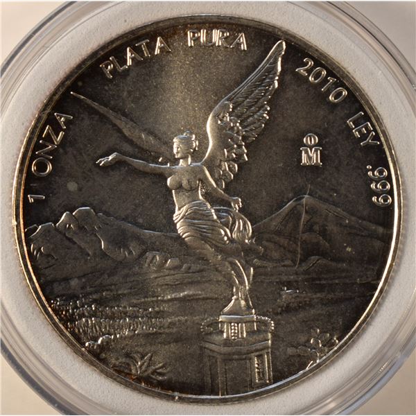 Mexico, 1 Oz "Libertad" 2010 Bullion .999 encapsulated Mint State Starting Golden Patina.
