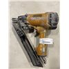 Image 1 : BOSTICH AIR NAILER