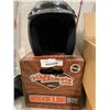 Image 2 : KIDS ROOM LETTERS AND BOOKS AND XS BIKER HELMET SICK LID