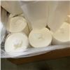 Image 3 : 24 NEW ROLLS OF FAST ABSORBING PAPER TOWELS