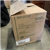 Image 1 : CASE OF 300 PLASTIC REUSABLE DRINK CUPS 20 OZ