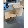 Image 1 : LOT OF 1000 DRINK CUPS AND LIDS 20 OZ DOMED LID WITH HOLE