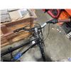 Image 2 : BLACK EVERYDAY BIKE