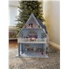 Image 1 : NEW LARGE CASTLE DOLL HOUSE WITH ACCESSORIES