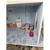 Image 3 : NEW LARGE CASTLE DOLL HOUSE WITH ACCESSORIES
