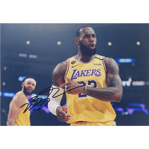 LA Lakers LeBron James signed photo