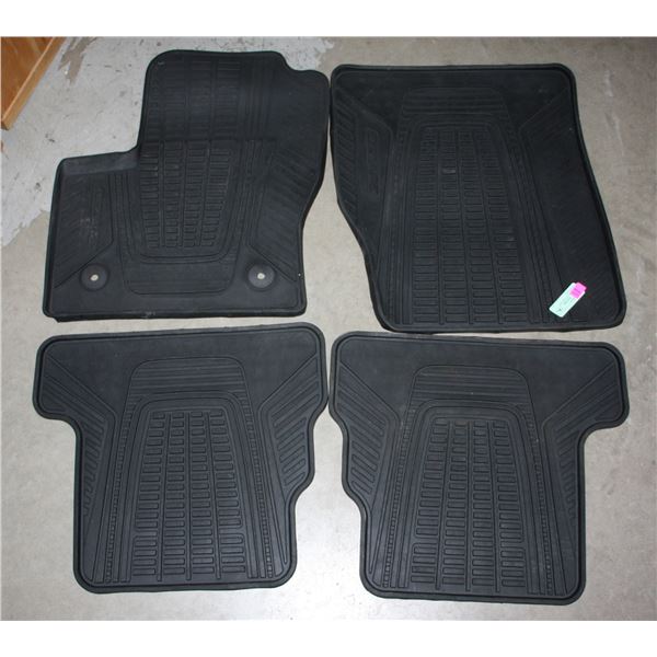 FLOOR MAT SET FOR FORD ESCAPE/EDGE