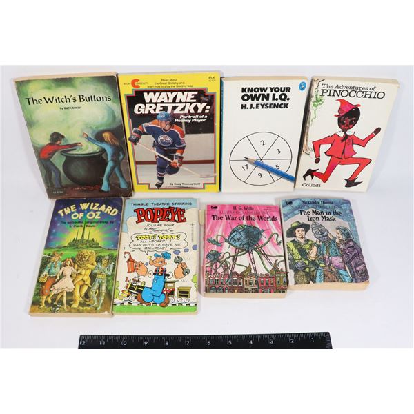 BUNDLE OF VINTAGE BOOKS INCLUDING