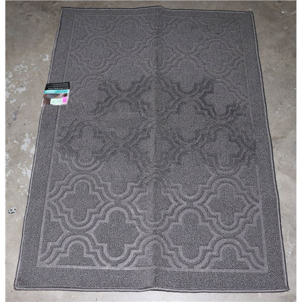 GRAND IMPRESSIONS ACCENT RUG-STORE RETURN