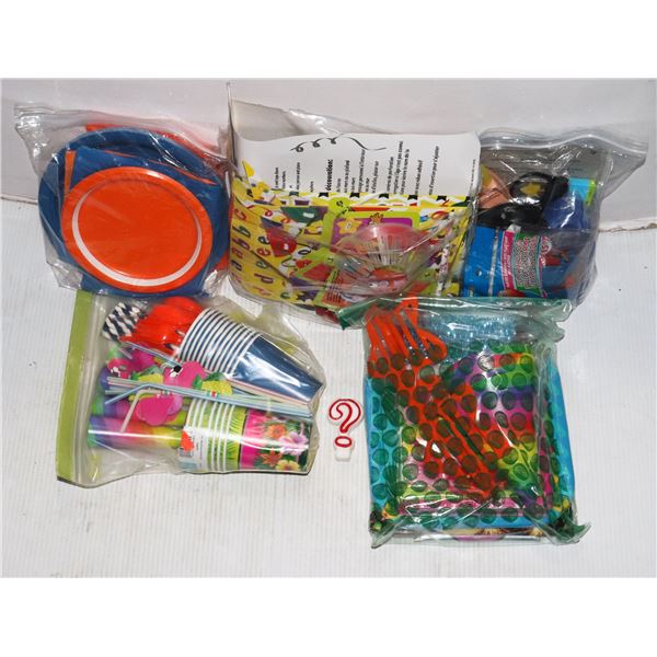 HUGE AMOUNT UNUSED PARTY SUPPLIES BALLOONS
