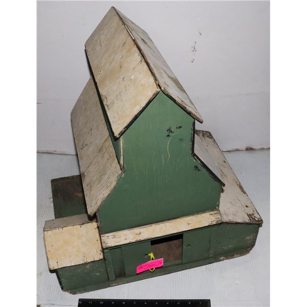 WOODEN GRAIN ELEVATOR REPLICA