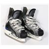 Image 1 : KIDS BAUER SKATES SIZE 9