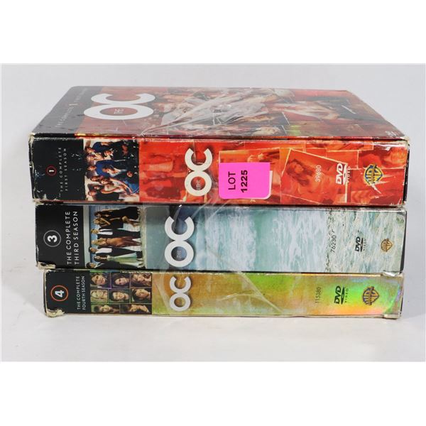 BUNDLE OF ASSORTED DVDS