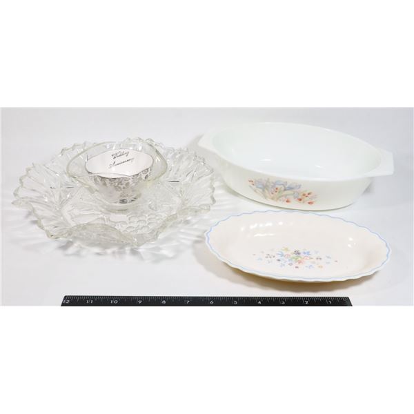 CENTERPIECE BOWL, PYREX CASSEROLE DISH