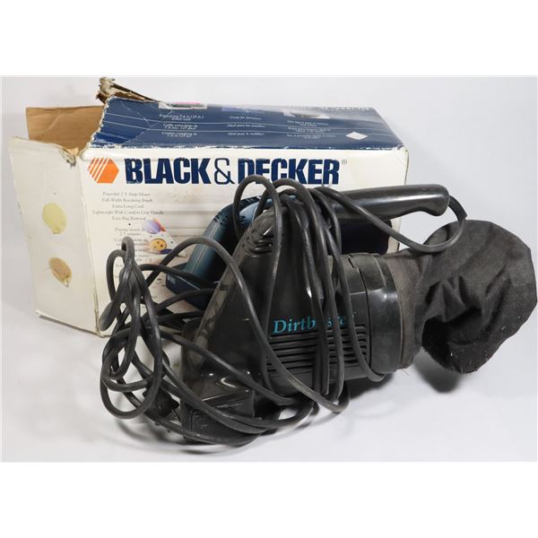 BLACK & DECKER DUST BUSTER