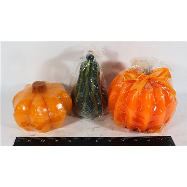 BUNDLE OF NEW FALL THEME CANDLES