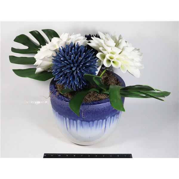 FAUX FLOWER CENTERPIECE/ DECORATIVE DISPLAY