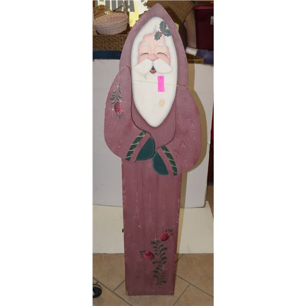 FATHER CHRISTMAS WOODEN LAWN ORNAMENT