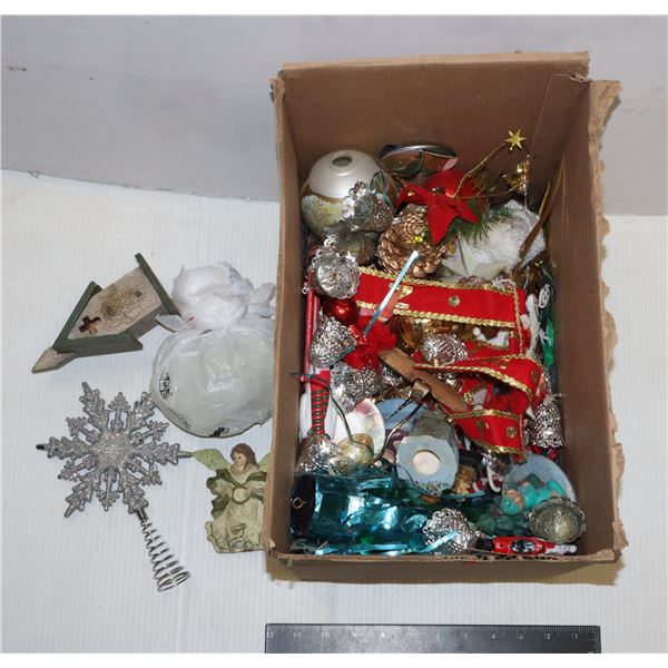 ASSORTMENT OF RANDOM HOMEMADE CHRISTMAS