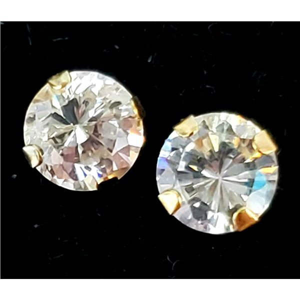 14K YELLOW GOLD CUBIC ZIRCONIA EARRINGS