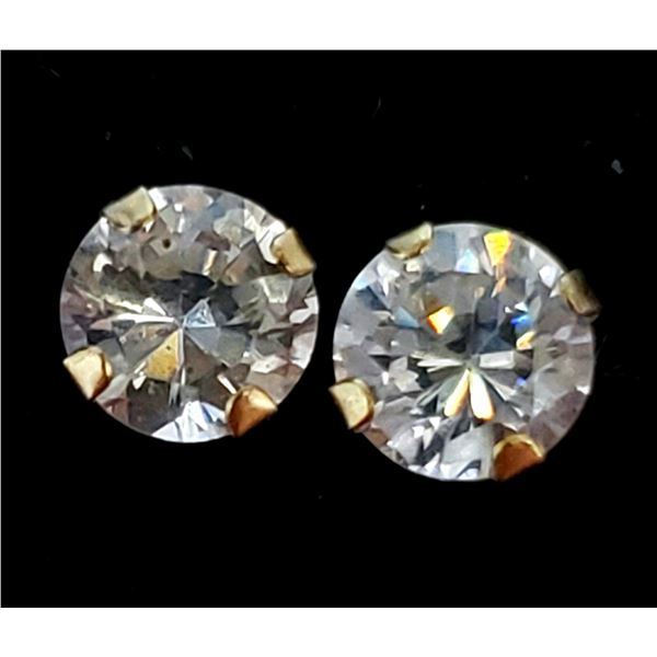 14K YELLOW GOLD CUBIC ZIRCONIA EARRINGS