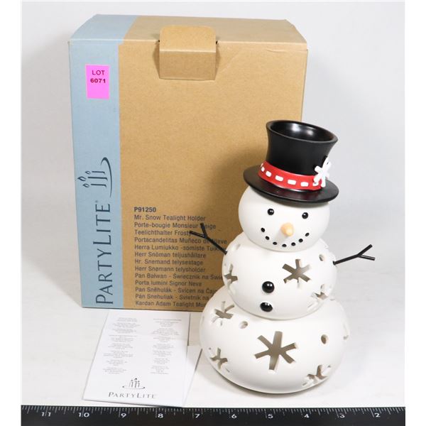 PARTYLITE MR. SNOW TEALIGHT HOLDER