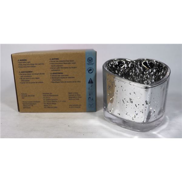 PARTYLITE WARM HEARTS TEALIGHT HOLDER