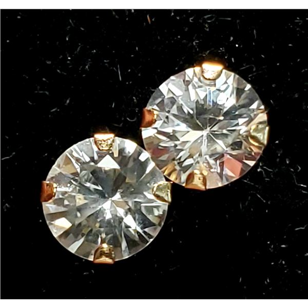 14K YELLOW GOLD WHITE SAPPHIRE(0.8CT) EARRINGS