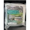 Image 2 : 1 Pack of Garden Mesh Netting/Insect Protection Netting - 8.2 x 32.8 FT Size - New Sealed