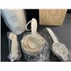 Image 3 : 1 Silicone Kitchen Utensil Set - White/Cream Colour - Brand New