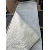 Image 4 : 1 Fuzzy/Shaggy Large Size Area Rug - 8Ft x 9.6FT - White Colour w/ Non-Slip Backing - Brand New!