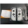 Image 3 : 1 Set of Joycon Controllers for Nintendo Switch - White Marble Design - Brand New!