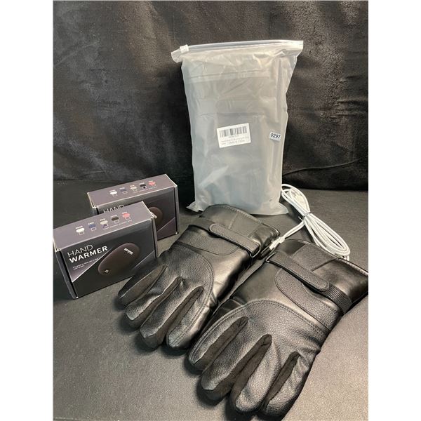 2 Pairs of Heated Winter Gloves (USB-Powered) with 2 Wulcea USB-Powerbanks - Brand New!