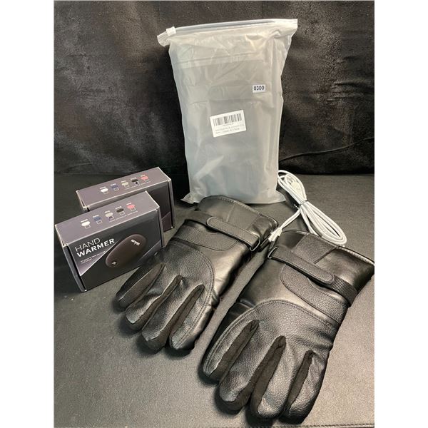 2 Pairs of Heated Winter Gloves (USB-Powered) with 2 Wulcea USB-Powerbanks - Brand New!