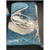 Image 2 : 1 Weighted Wearable Body Heating Pad for Neck and Back - Open Box