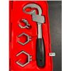 Image 2 : 1 Adjustable Wrench/Plumbing Tool Set for Sinks - New