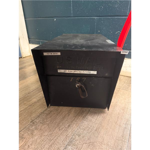 Large US Mail Box - Approximately 21"x11" - Used