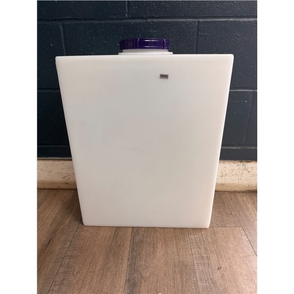 RV Water Storage Container - Approximately 40L